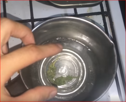 marihuana cociendose en cazuela